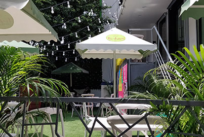 Umbrella awning